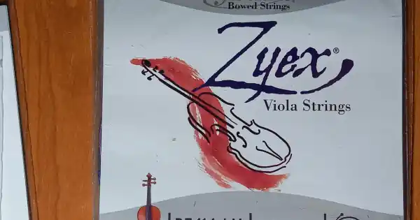 Ingyenes szállítás D'Addario Zyex brácsa C húr Long Scale Medium Tension /régebbi csomagolás/